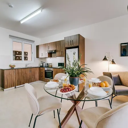 Violeta - Mythical Sands Apartment Paralimni